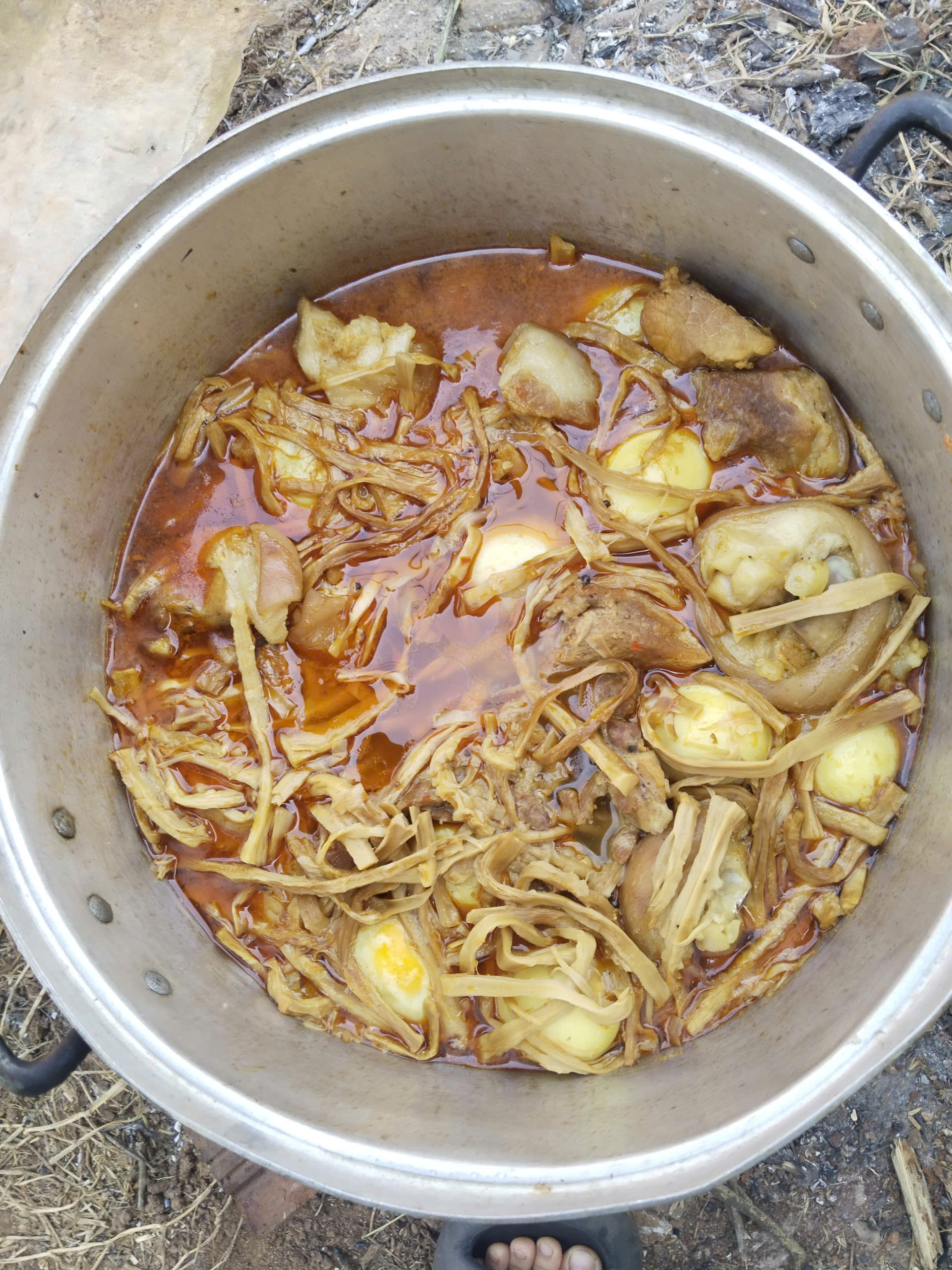 Thịt heo kho măng Pleiku